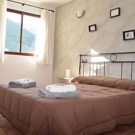 Hotel Restaurante Vinas Viejas Fuentes de Ayódar المظهر الخارجي الصورة