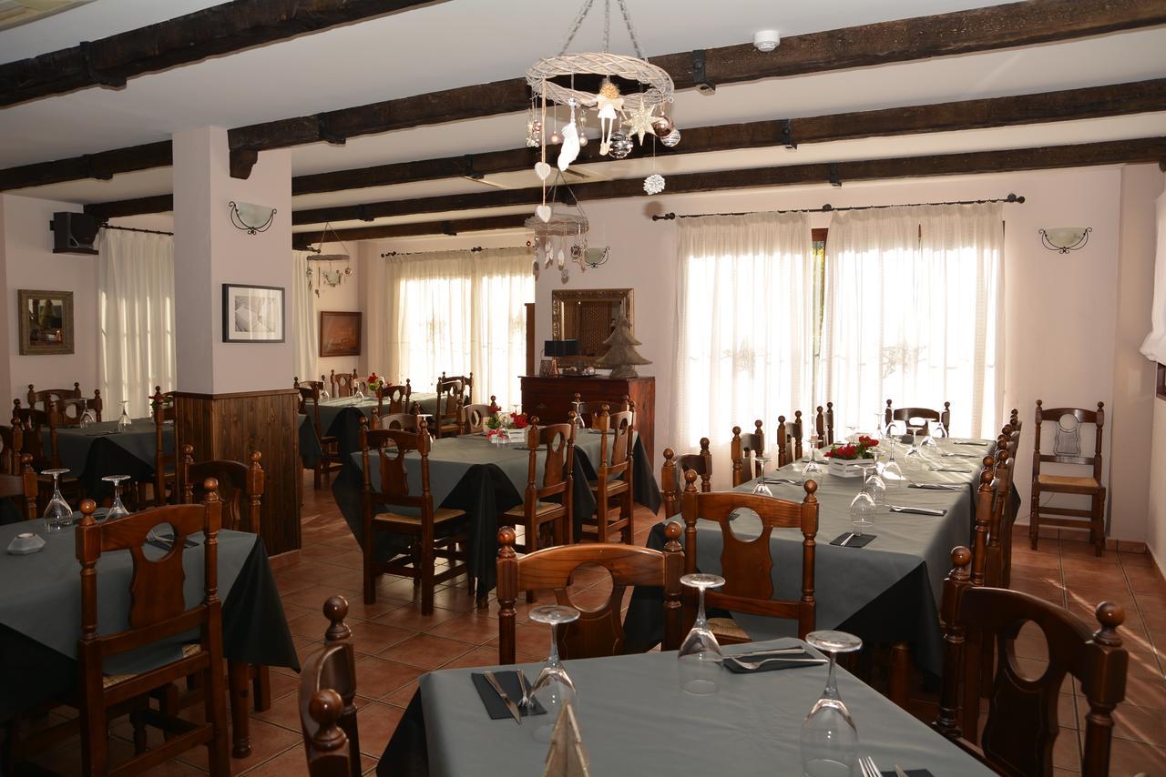 Hotel Restaurante Vinas Viejas Fuentes de Ayódar المظهر الخارجي الصورة