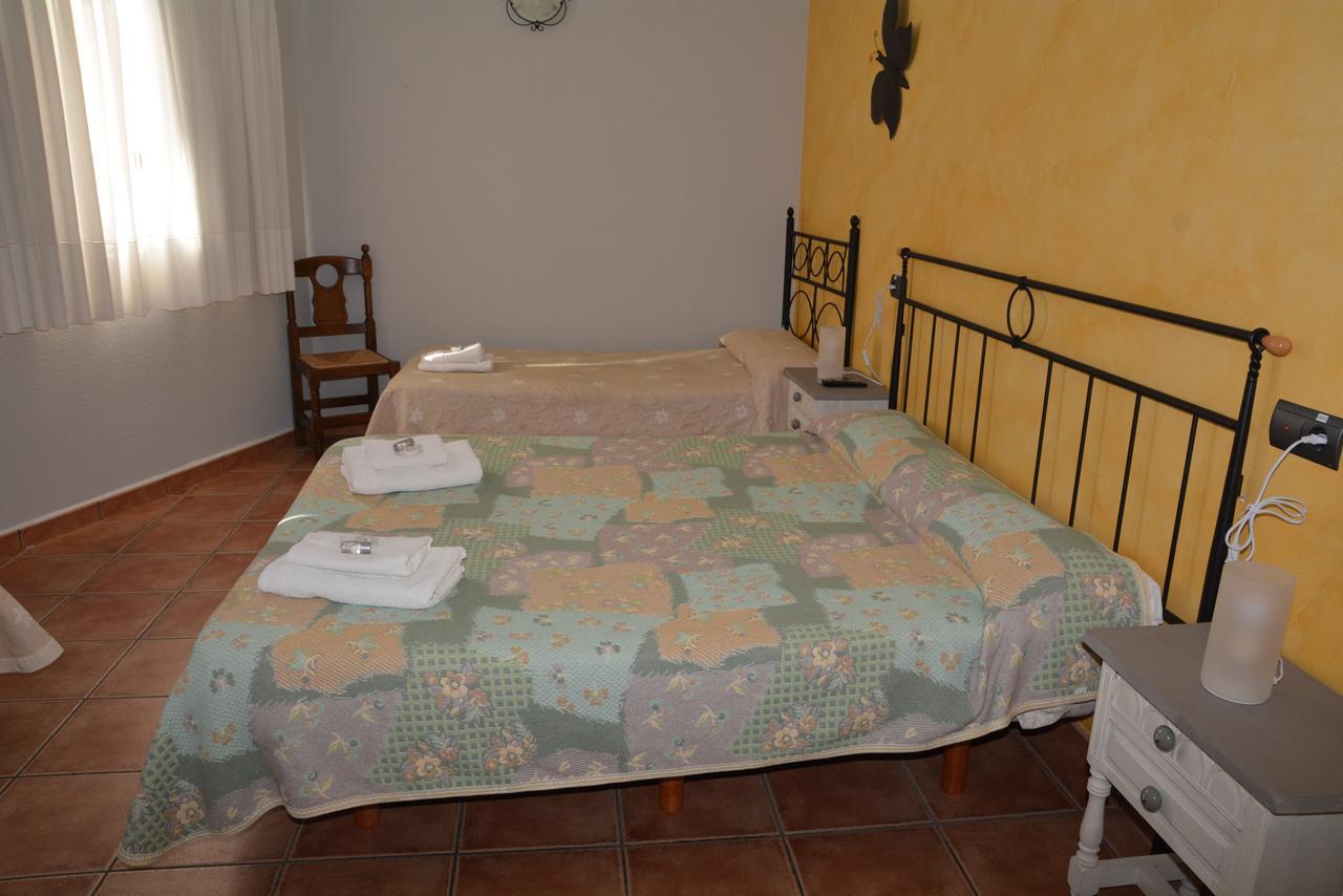 Hotel Restaurante Vinas Viejas Fuentes de Ayódar المظهر الخارجي الصورة